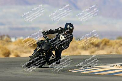 media/Jan-09-2022-SoCal Trackdays (Sun) [[2b1fec8404]]/Turn 16 (11am)/